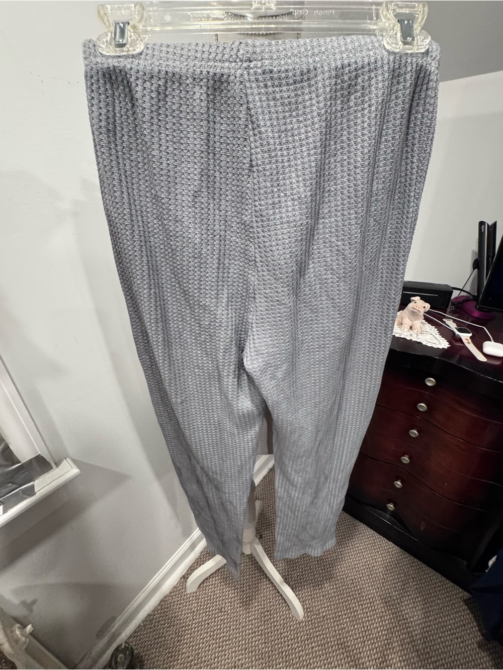 Cozy Gray Waffle-Knit Lounge Pants - Picture 2 of 3